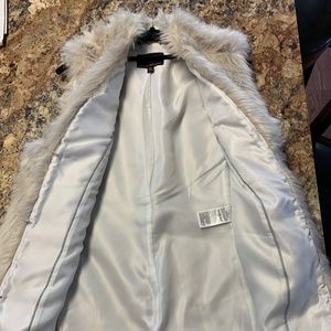Banana Republic Faux Fur Vest - Size: Medium